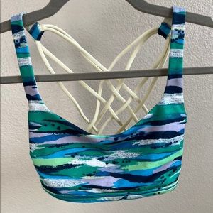 Lululemon Sports Bra Size 4 Green And Blue